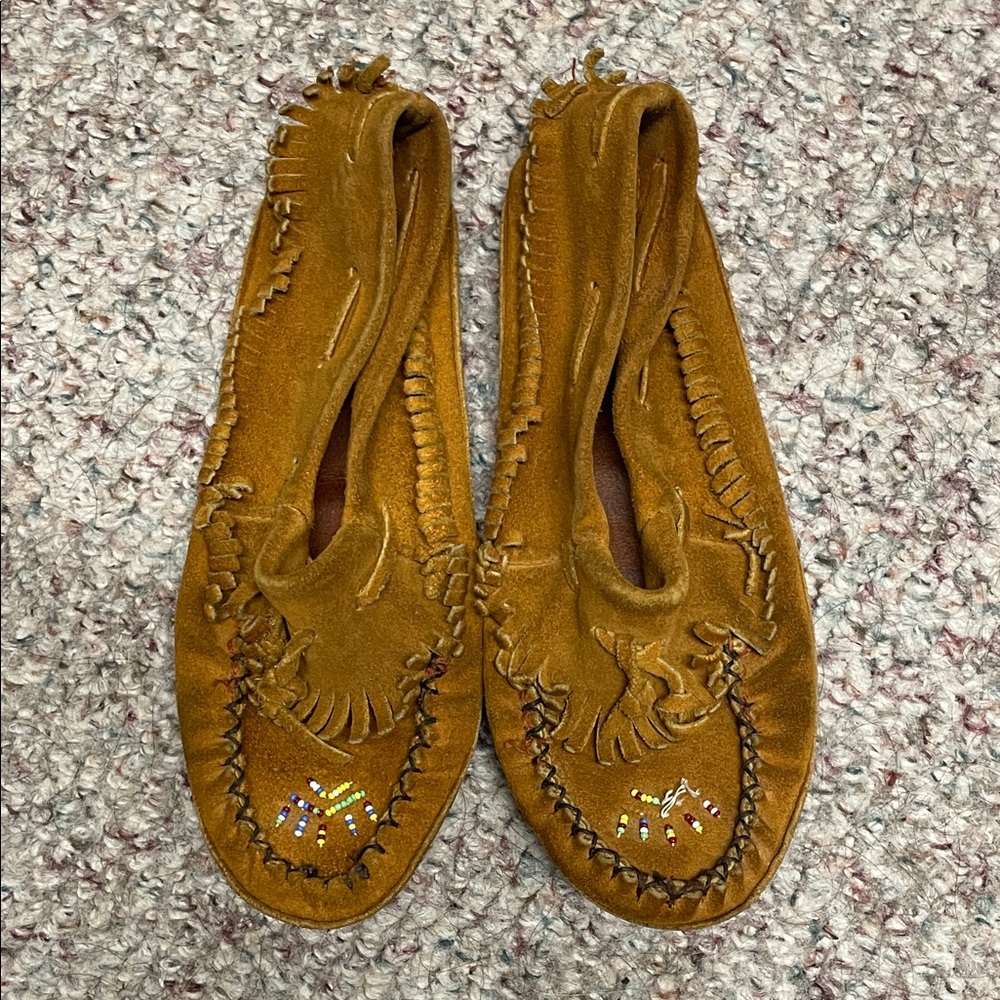 Vintage beaded toe Brown Suede Moccasins